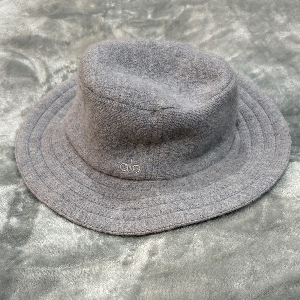 ALO Yoga Grey Branded Bucket Hat